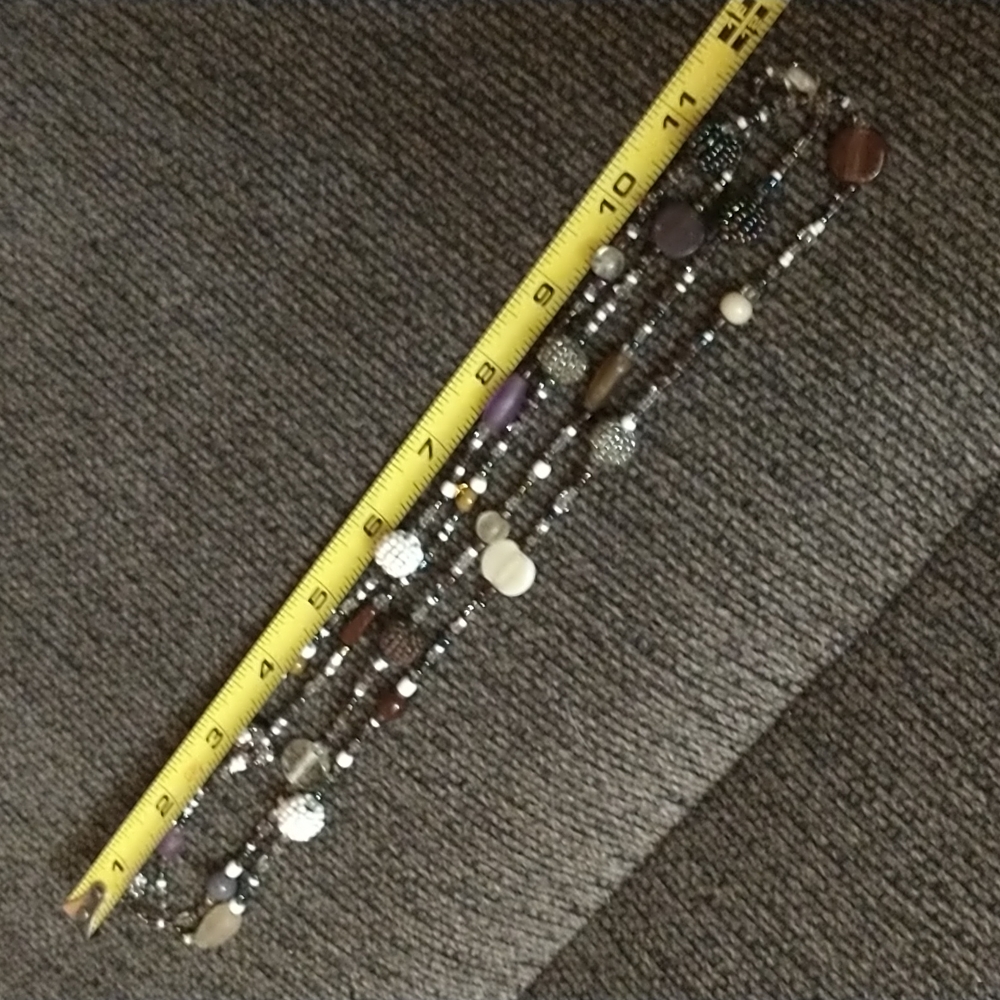 Beaded necklaces - Picture 4 of 4
